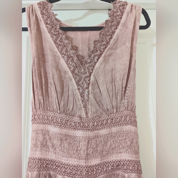 Vintage '90s Embroidered Rayon Dress Light Dusty Pink, Gorgeous S/M - Picture 2 of 5